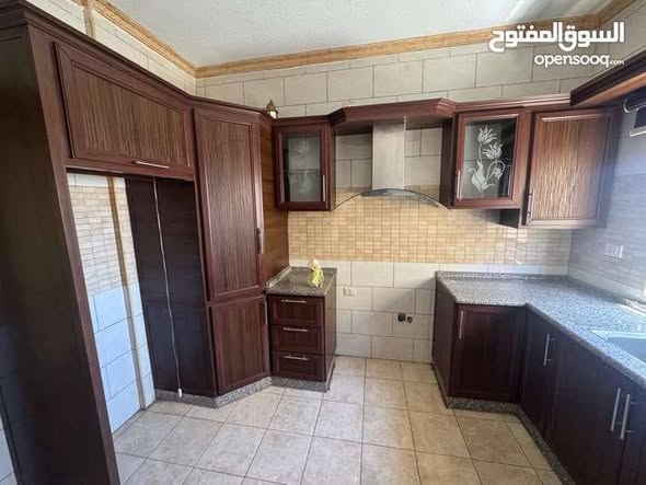 شقة واسعة للإيجار في شفا بدران مع مصعد - 5