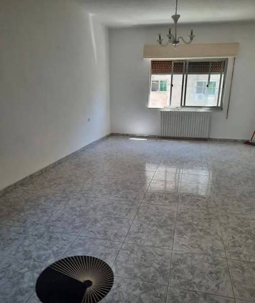 شقة فاخرة للإيجار في عمان - 2