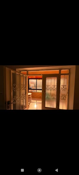بيت مستقل للبيع في جبل الزهور - فرصة استثمارية