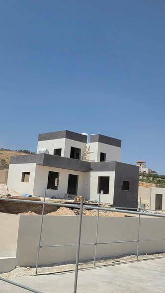 شاليه كامل بالإنجاز الفاخر وتسليم مفتاح