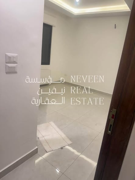 شقة فاخرة غير مسكونة للإيجار في الجندويل - 4
