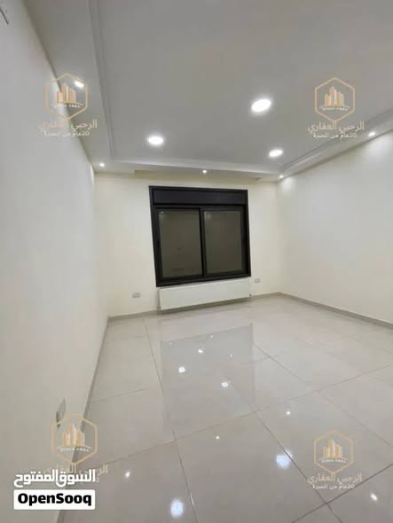 شقة فاخرة للايجار في طريق المطار - طابق أول بتشطيبات ملكية - 3