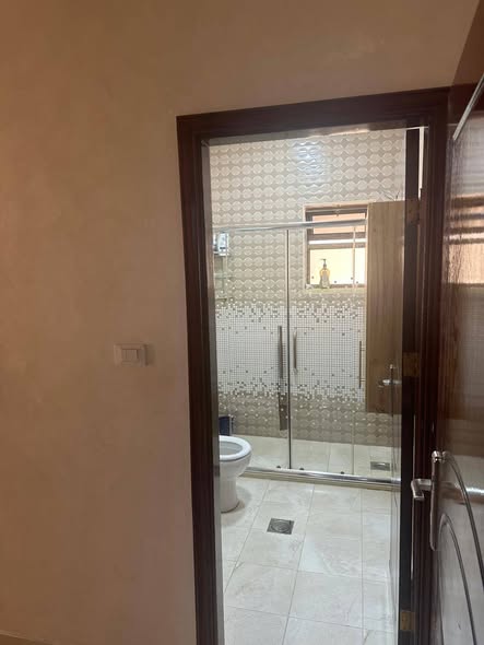 شقة فاخرة للبيع في أبو علندا – جاهزة للسكن - 3