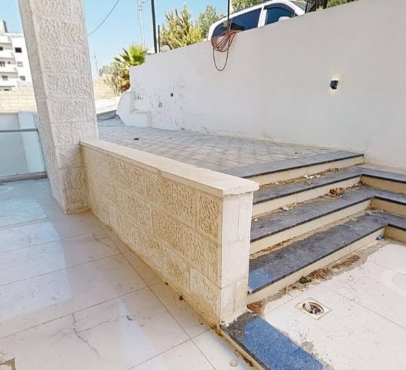 شقة فاخرة جديدة للبيع في الجبيهة حي القدس - 4