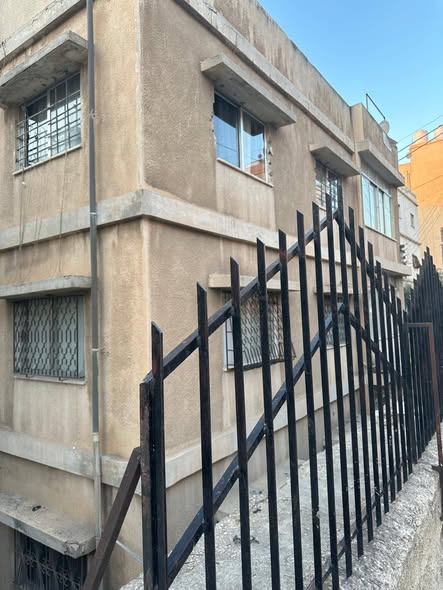 عمارة استثمارية فاخرة للبيع في ماركا - 4