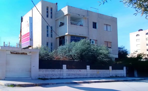 عمارة استثمارية مميزة للبيع في إربد - الحي الجنوبي - 3