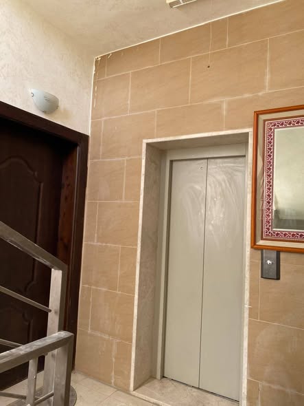 شقة فاخرة 150م في خلدا مع كراج و3 حمامات - 3