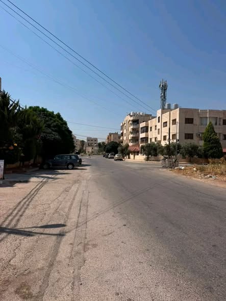 شقة فاخرة للبيع في إربد - 3