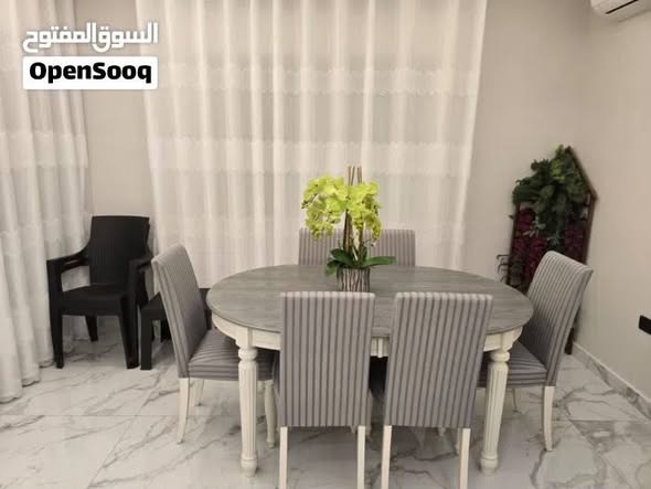 شقة فاخرة مفروشة للإيجار في ضاحية الرشيد - 3