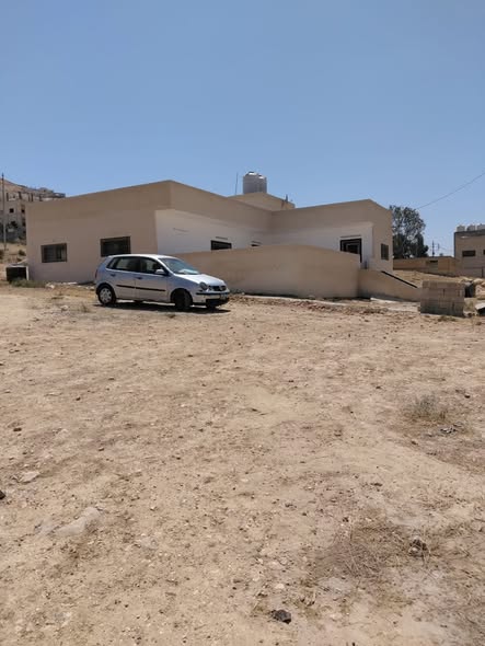أرض سكنية فاخرة للبيع في حي معصوم، عمان - 2