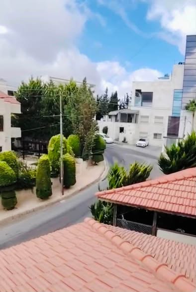 لقطة استثمارية: شقة فاخرة في دابوق بمساحة 200م