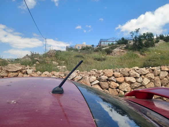 فرصة ذهبية: أرض استثمارية في جرش بإطلالة ساحرة - 3