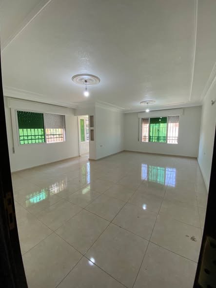 شقة فاخرة للبيع في طبربور - 220م² بسعر مميز - 3