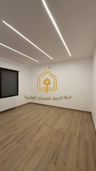 شقة سوبر ديلوكس فارغة للإيجار في الشميساني