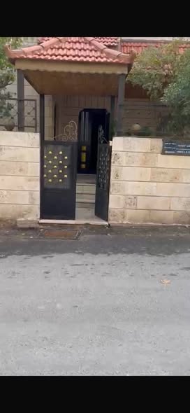 بيت مستقل للبيع في أبو نصير - فرصة استثنائية