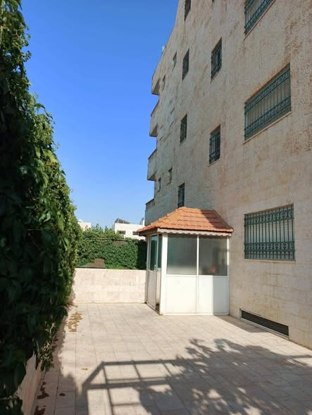 عمارة فاخرة للبيع في البنيات – عمان - 4