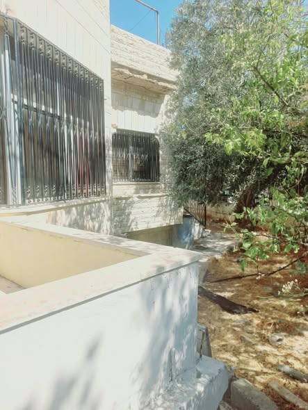 عمارة استثمارية مميزة للبيع في ماركا الجنوبية - 2