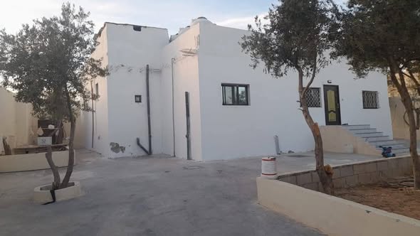 تحفة معمارية فاخرة في الفيصلية - طابق أرضي مستقل - 5