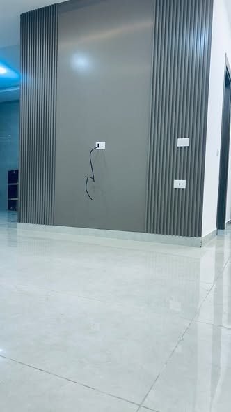شقة فاخرة للبيع في طريق المطار - فرصة استثمارية - 2