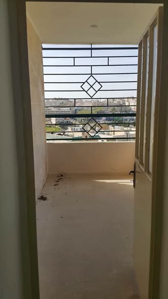 شقة فاخرة بإطلالة رائعة للبيع في عرجان دائرة الإفتاء - 5