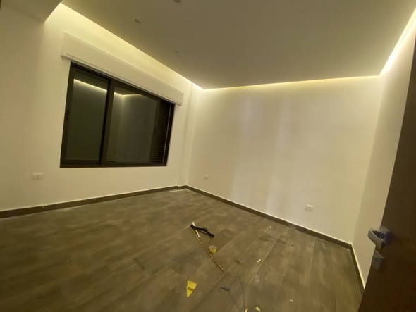 شقة فاخرة للإيجار في دير غبار - 4
