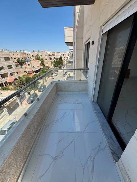 شقة فاخرة للإيجار في الجندويل - 2