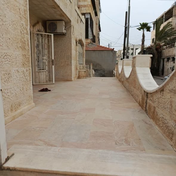بيت طابقين في ماركا الجنوبية - فرصة ذهبية - 2