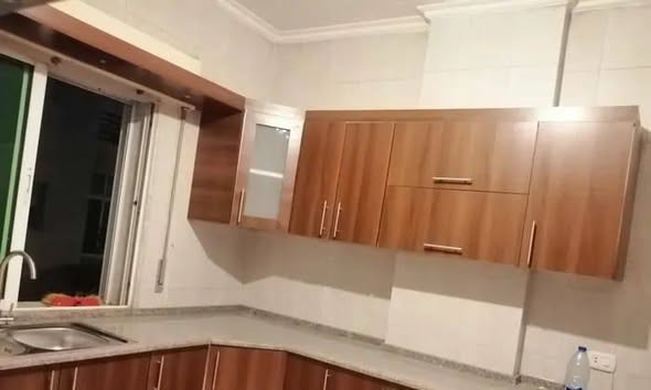 شقة مميزة في خلدا للعرسان - 350 دينار شهرياً - 2