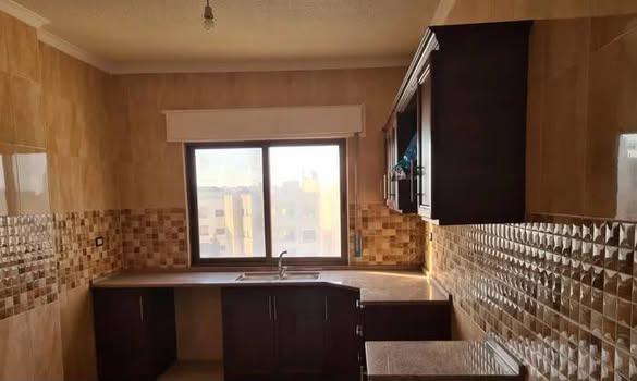 شقة فاخرة للإيجار في ضاحية الرشيد