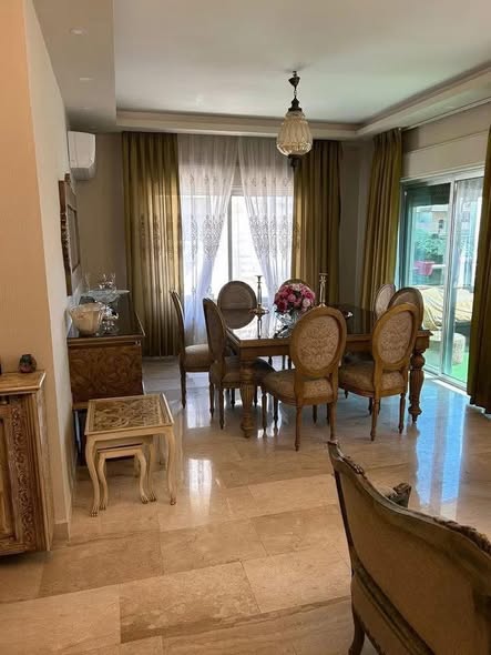 شقة طابق أول للبيع في ضاحية النخيل - مساحة 200م - 2