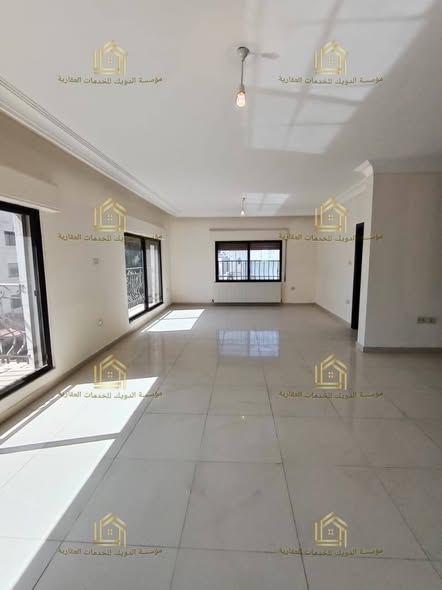 شقة فاخرة للإيجار في الرابية