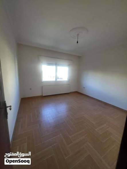 شقة فاخرة ضمن سكن خاص للإيجار في الجاردنز - 2