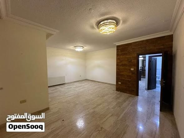 شقة فاخرة للإيجار في دير غبار - 2