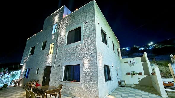 منزل مستقل فاخر للبيع في شفا بدران - 3