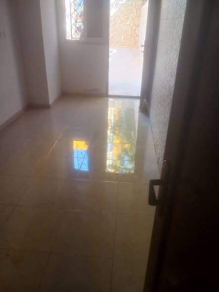 شقة صغيرة للإيجار بسعر مميز