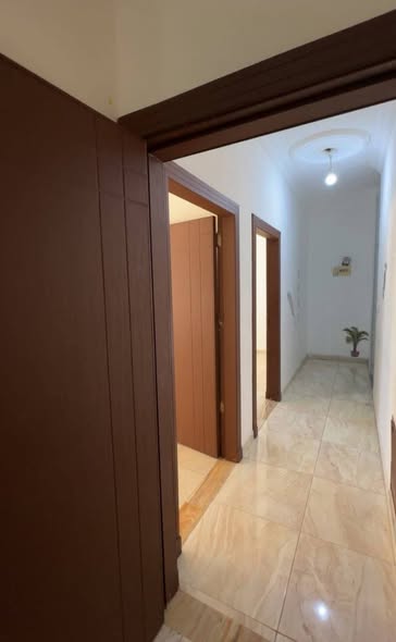 شقة فارغة للإيجار في شارع الجامعة (الجامعة الأردنية)