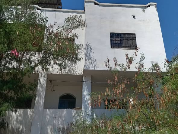 بيت مستقل للبيع في دير علا - فرصة مميزة