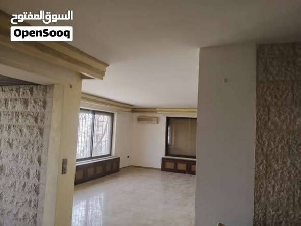 شقة طابقية فخمة للإيجار في أم أذينة عمان - 4