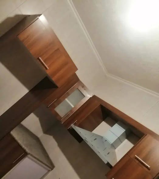 شقة مميزة في خلدا للعرسان - 350 دينار شهرياً - 3
