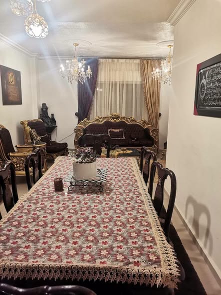 شقة فاخرة للبيع مع روف في الجندويل - 2