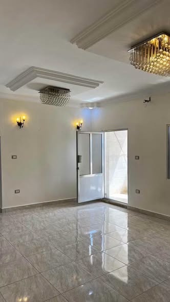 شقة فاخرة للإيجار في إربد حي الأطباء - 2