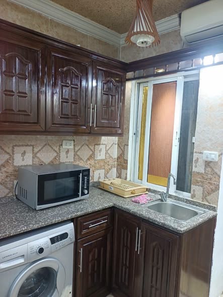 ستوديو مفروش للإيجار في إربد - طابق أول راقي - 2