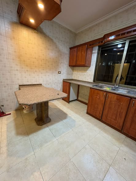 شقة طابق أرضي للبيع في عرجان بعمان - 4