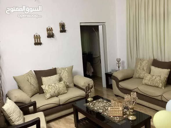 شقة فاخرة للبيع في الزرقاء – دفعة وأقساط - 2
