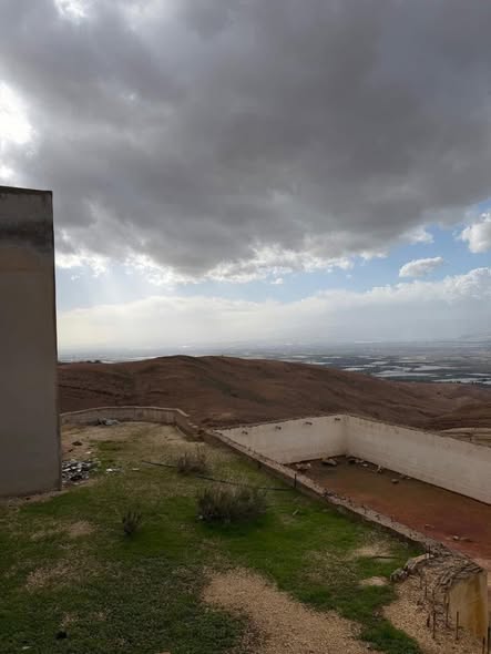 مزرعة فاخرة مع مسبح وبئر ماء في السلط - فرصة نادرة