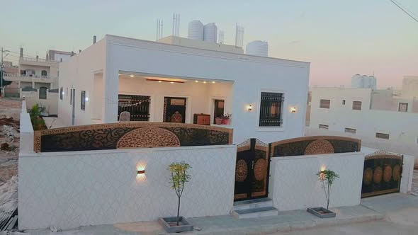 منزل مميز للبيع بسحاب - ضاحية الأميرة إيمان