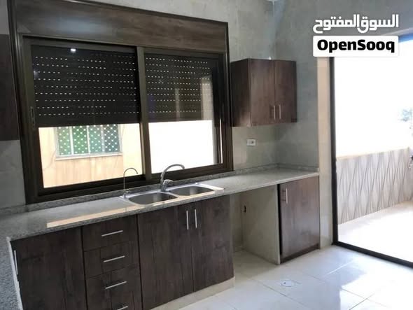 شقة فارغة للإيجار في ضاحية الحاج حسن - 3