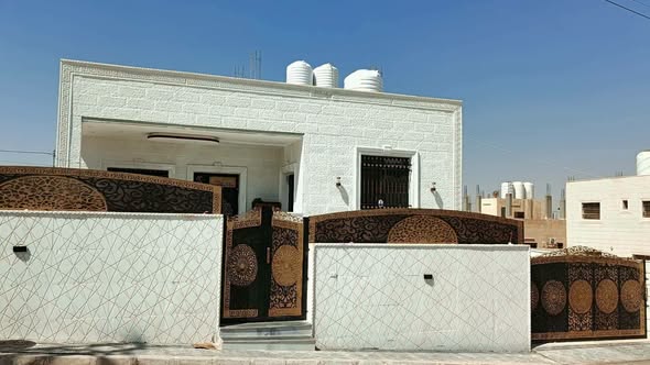 منزل فاخر بمساحة واسعة في سحاب - ضاحية الأميرة إيمان - 5