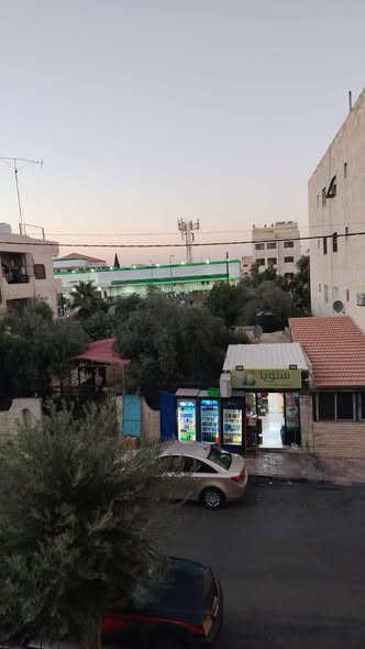 شقة مميزة للبيع في شارع الاستقلال - عمان - 2