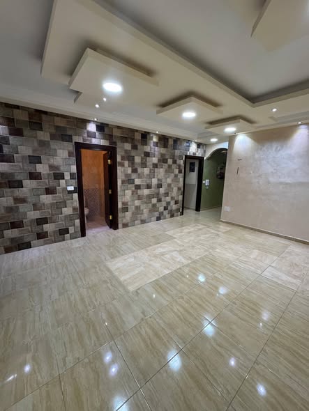 شقة فاخرة للايجار في مرج الحمام - طابق أرضي مع مرافق متكاملة - 3
